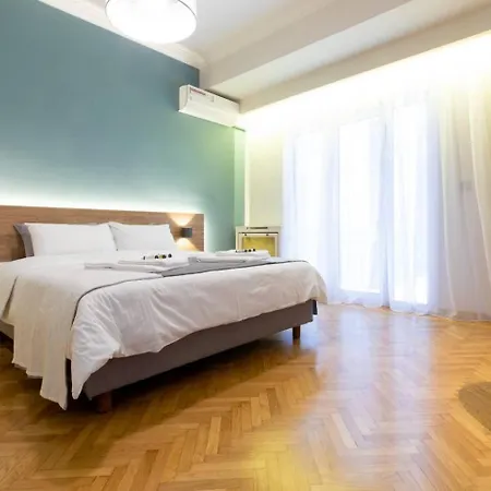 Toni's Spacious 3bd For Families In Centre Athens